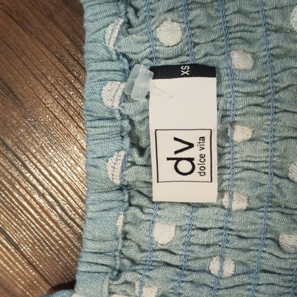 Dolce Vita Light Wash Denim Skater Dress with White Polka Dots A3 - Picture 4 of 6